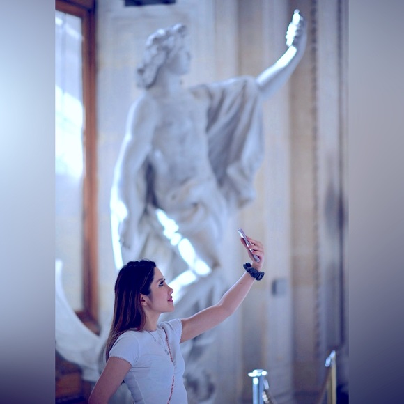 Meet your Posher, Chelsea - Picture 1 of 1